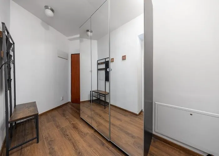 Good Vibes&honey Old Town Apartment
